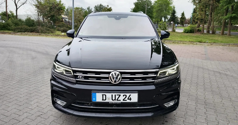 Volkswagen Tiguan cena 117900 przebieg: 183000, rok produkcji 2017 z Praszka małe 781